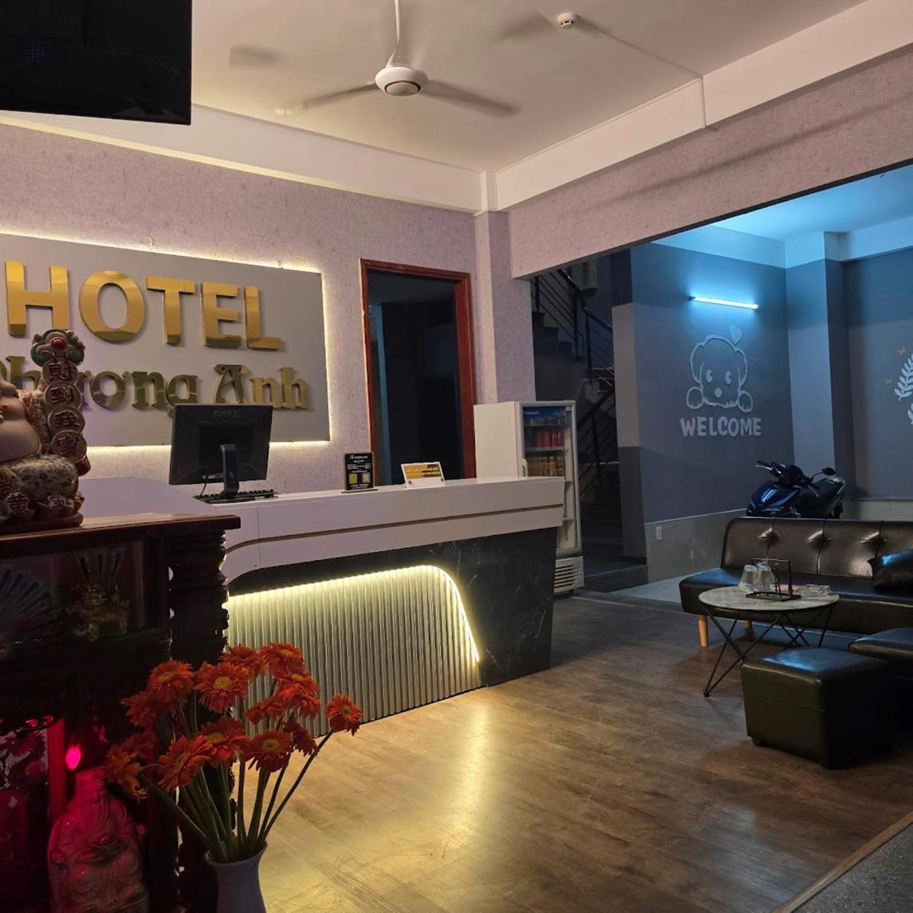 Phuong Anh Hotel Dĩ An Exterior foto